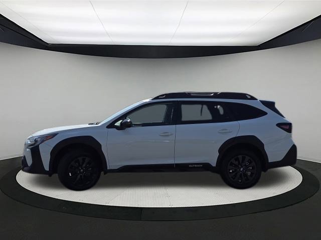 2025 Subaru Outback Onyx Edition photo 3