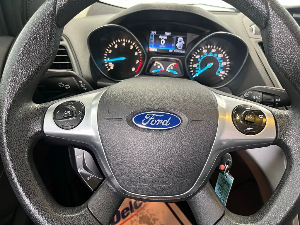 2016 Ford Escape SE photo 19