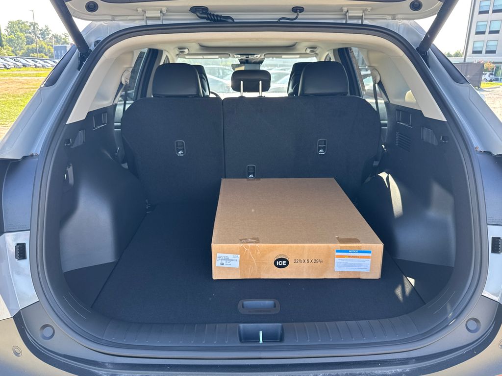2026 Kia Sportage EX photo 18