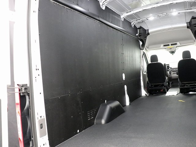 2025 Ford Transit photo 3