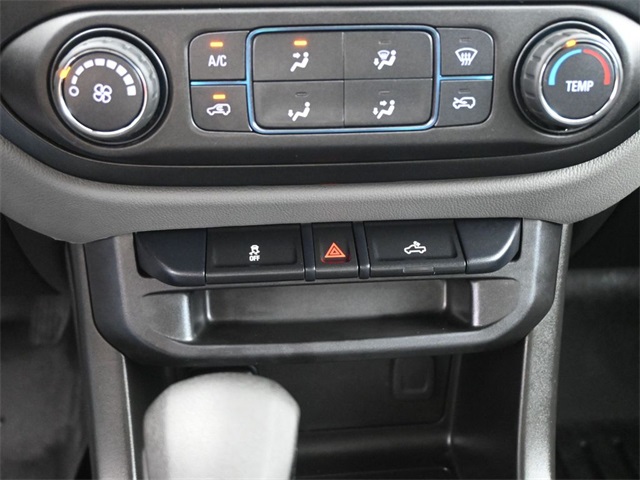 2022 Chevrolet Colorado Work Truck photo 2