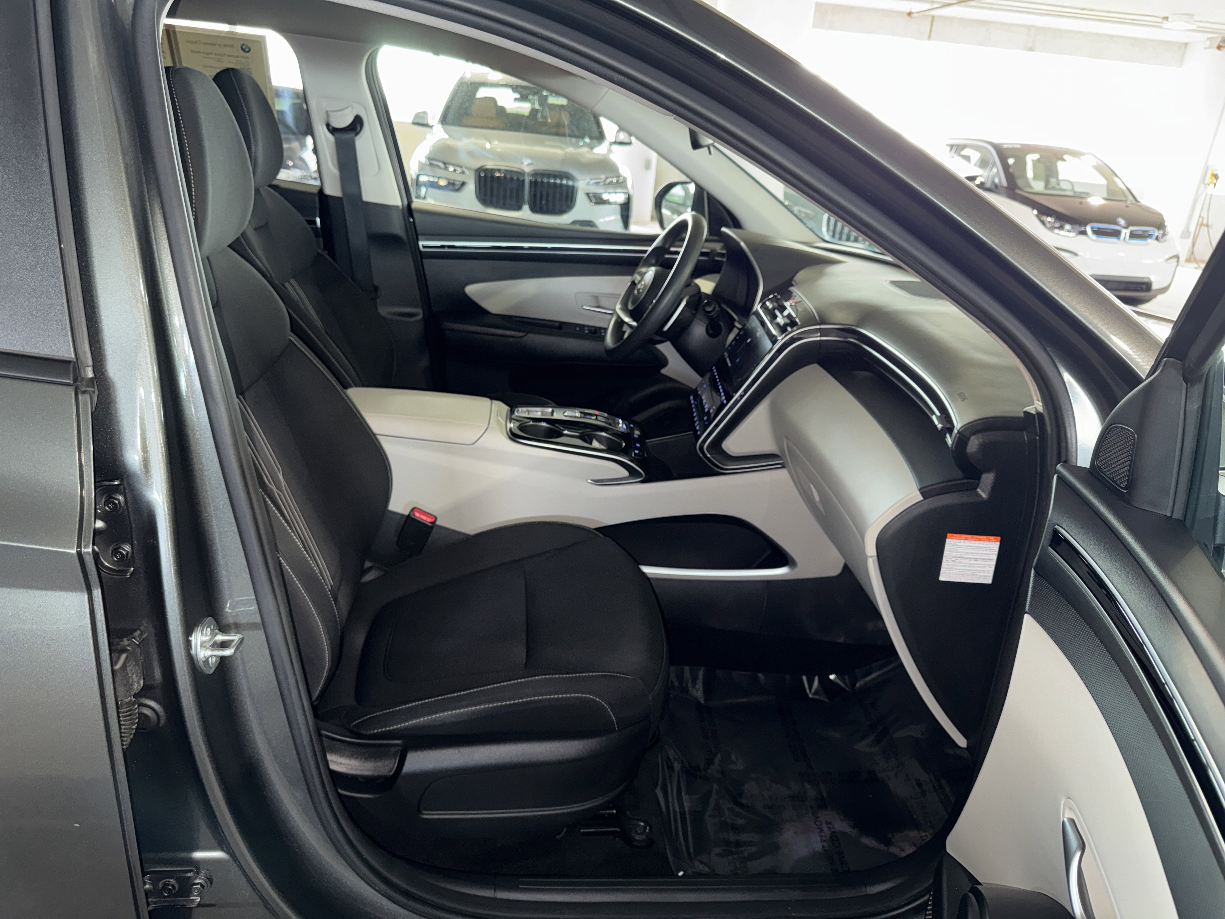 2024 Hyundai Tucson Plug-in Hybrid SEL photo 3
