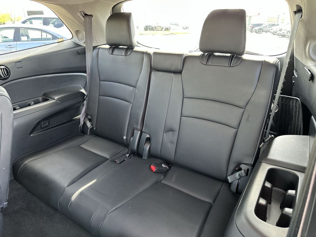 2022 Honda Pilot Touring photo 30