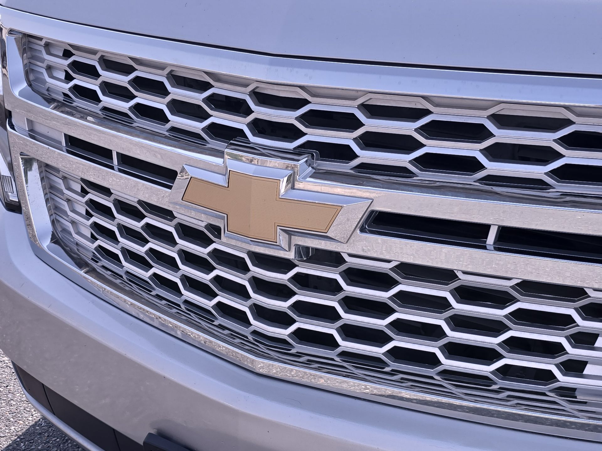 2017 Chevrolet Suburban LT photo 28