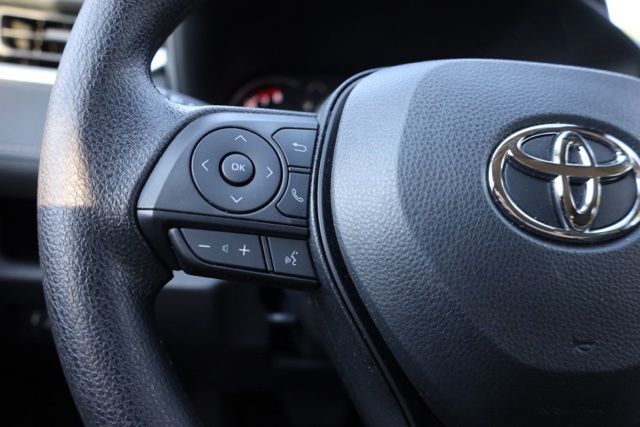2024 Toyota RAV4 LE photo 17