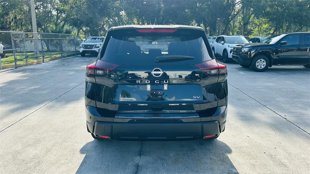 2026 Nissan Rogue S photo 5