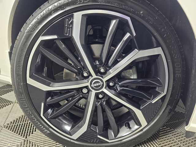 2024 Nissan Altima 2.5 SR photo 2