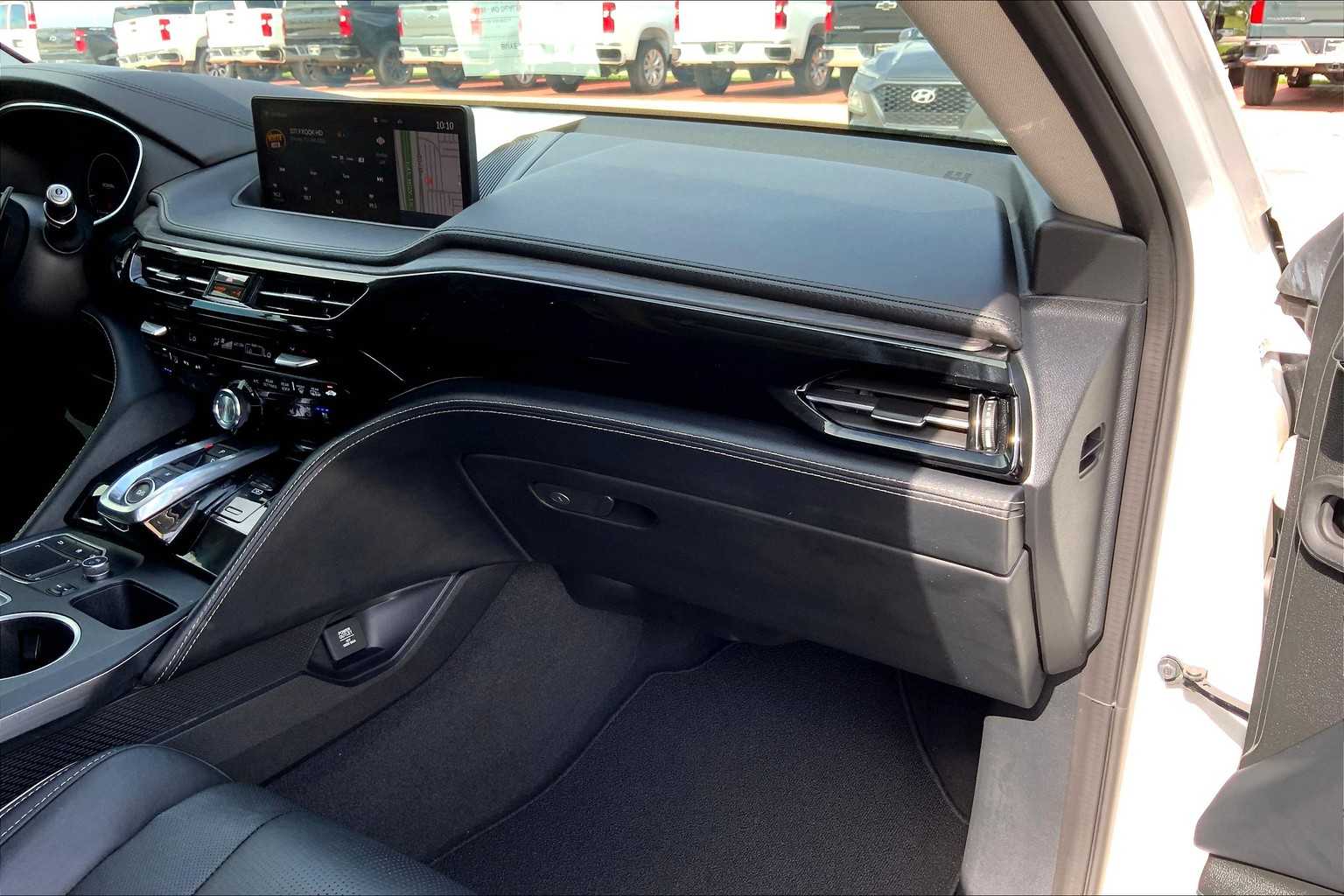 2023 Acura MDX SH-AWD Advance photo 16