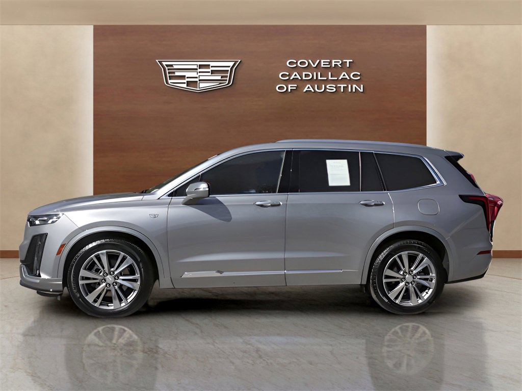 2025 Cadillac XT6 Premium Luxury photo 2