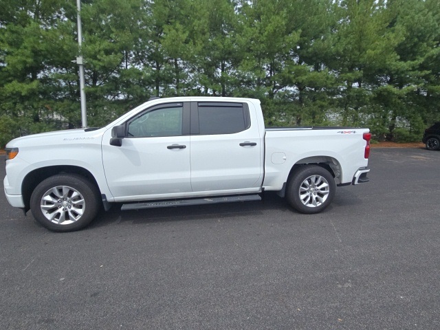 2022 Chevrolet Silverado 1500 Custom photo 4