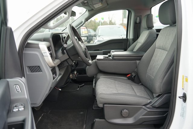 2023 FORD F-350 - Image 31