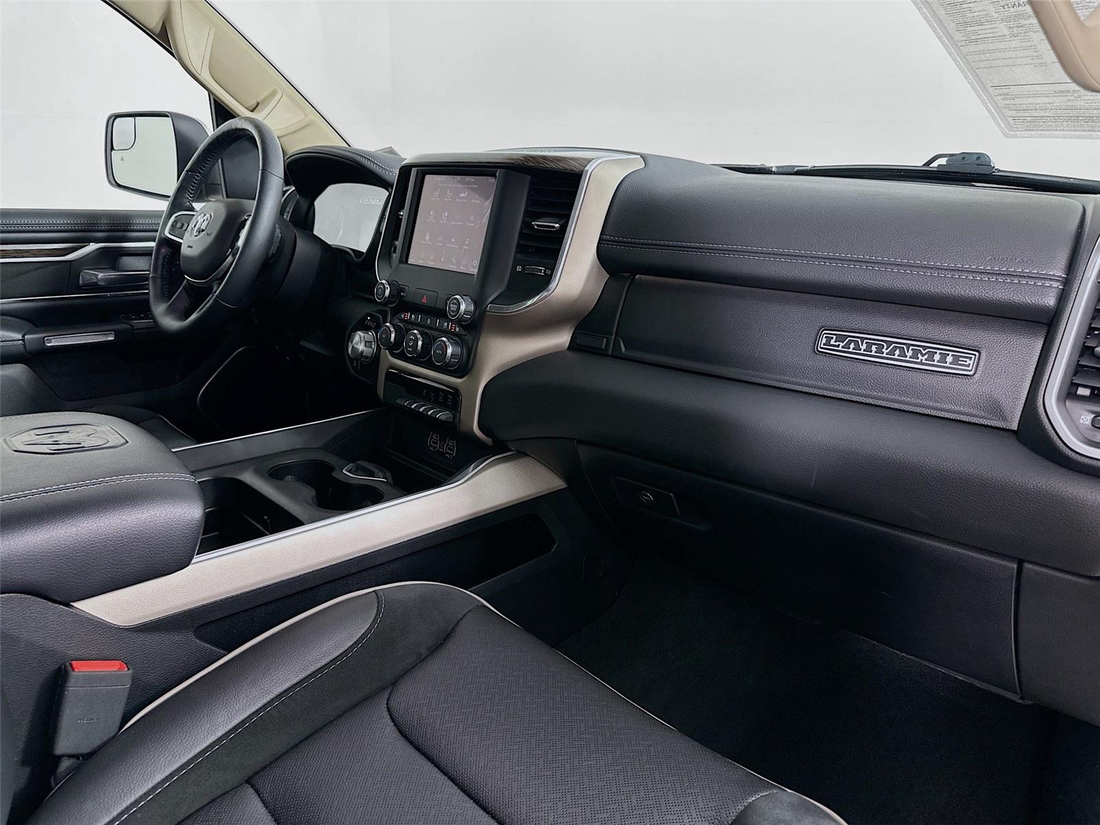 2020 Ram 1500 Laramie photo 28