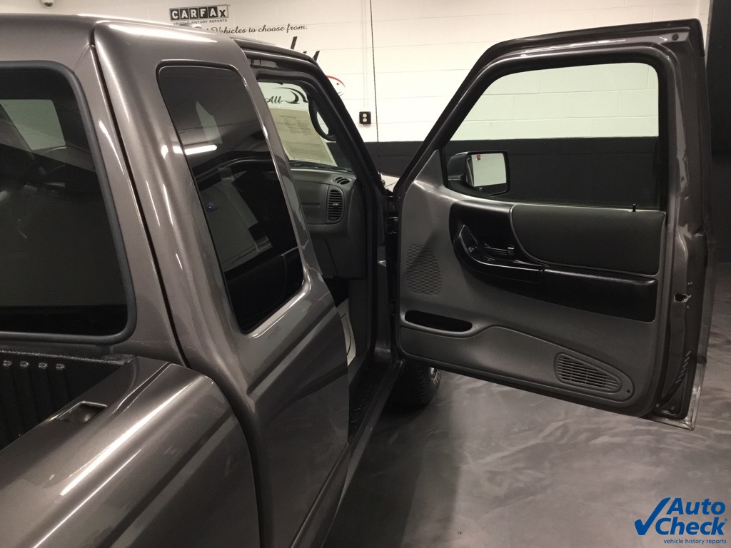 2011 Ford Ranger XLT photo 28