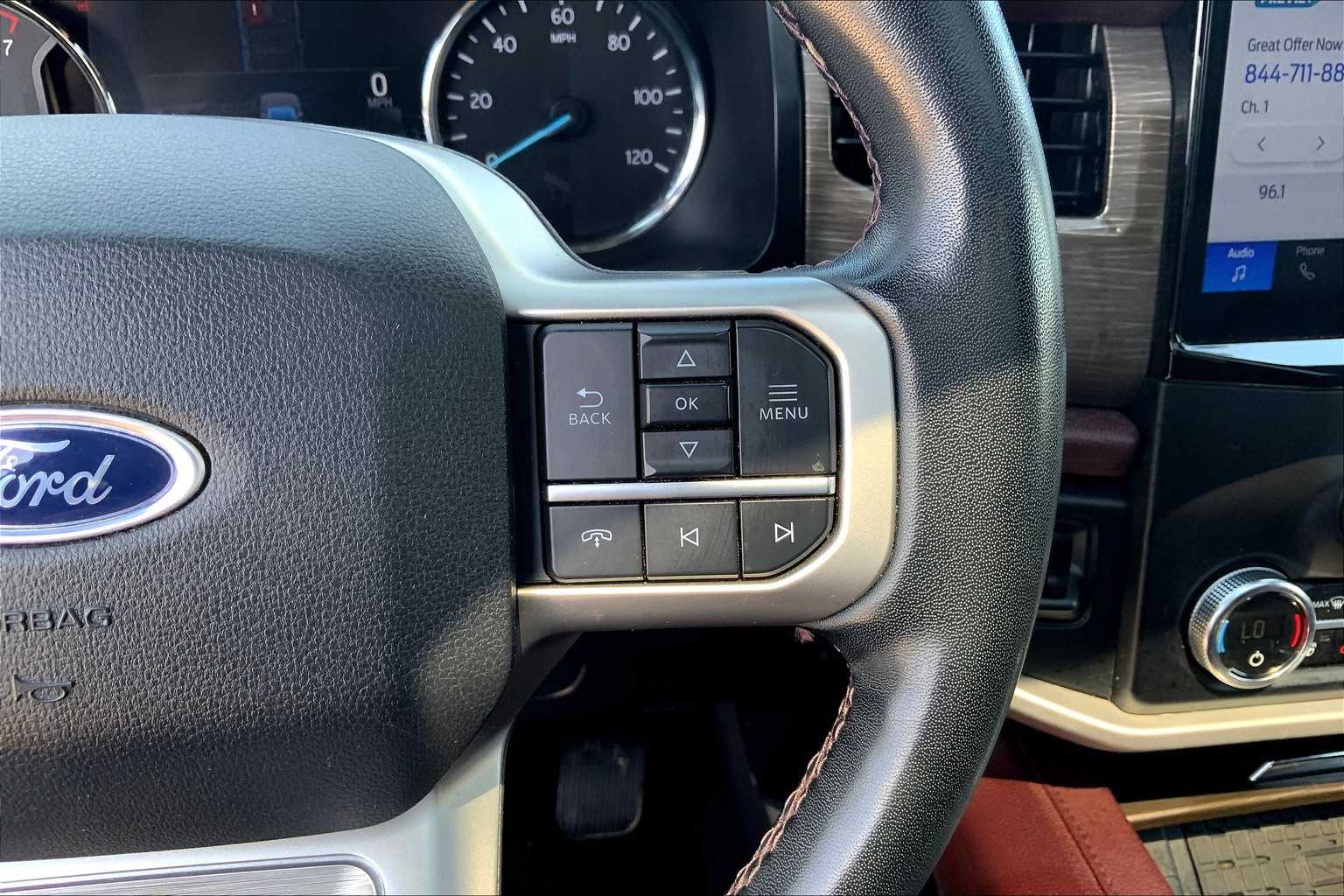 2023 Ford Expedition Limited photo 24