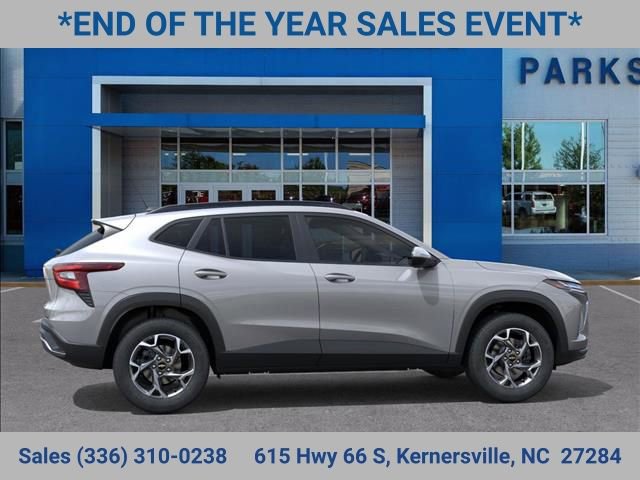 2026 Chevrolet Trax LT photo 4