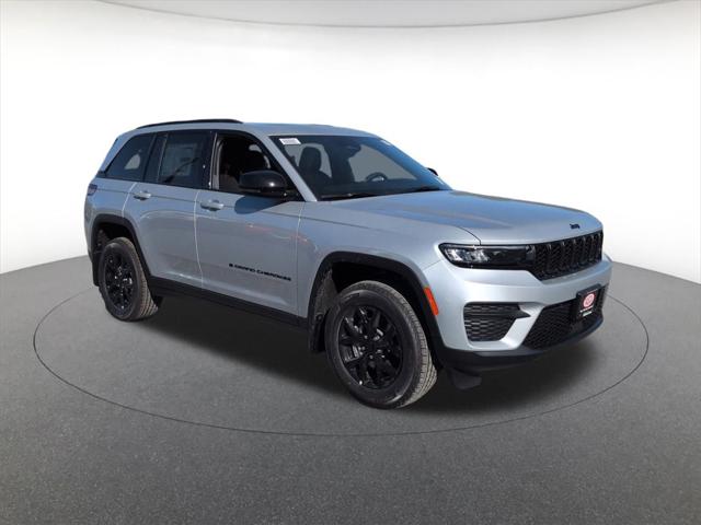 2025 Jeep Grand Cherokee Altitude's photo