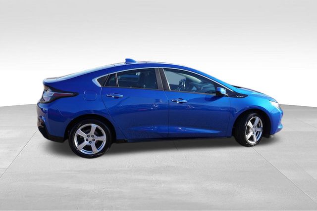 2016 Chevrolet Volt LT photo 4