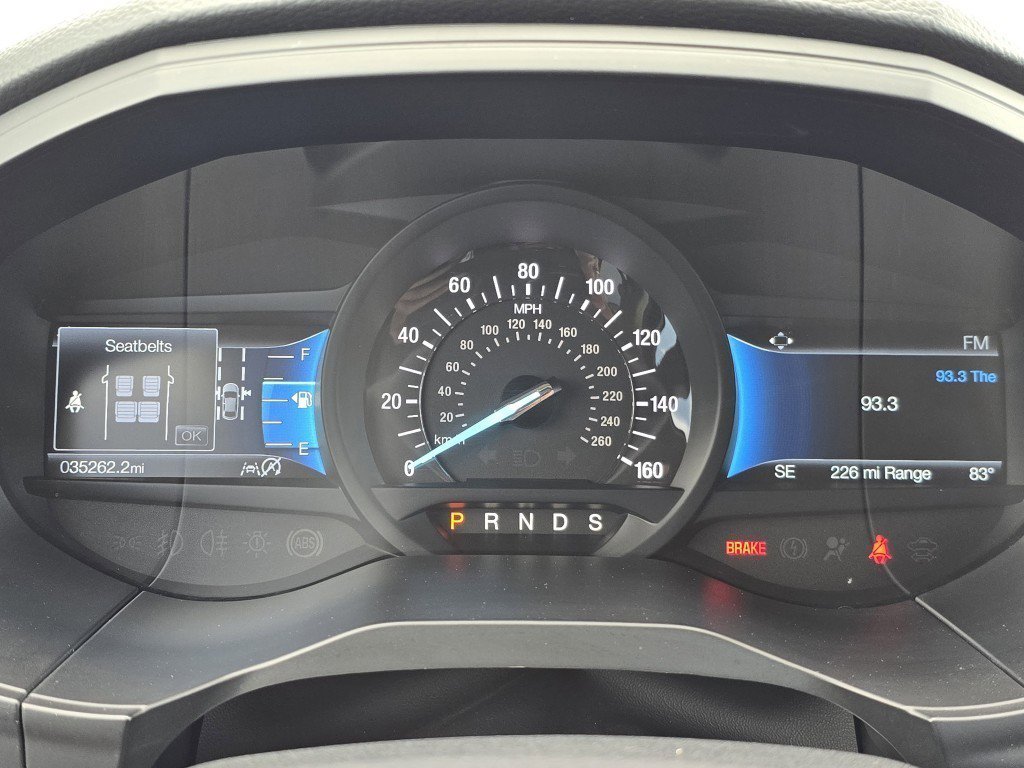 2024 Ford Edge Titanium photo 8