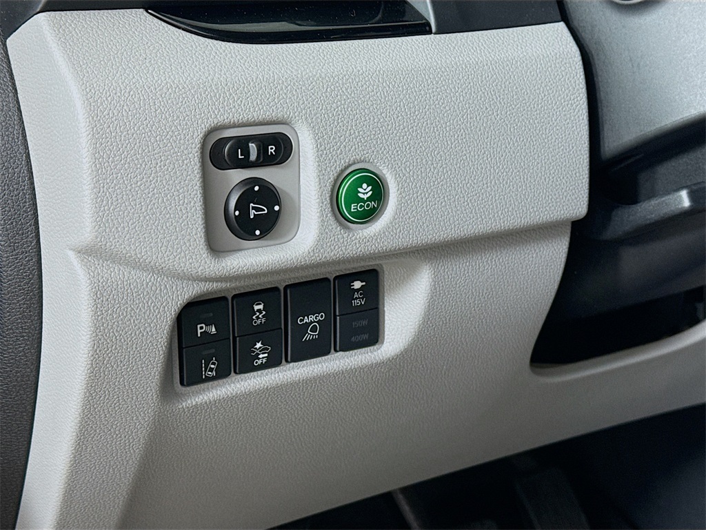 2020 Honda Ridgeline RTL-E photo 11
