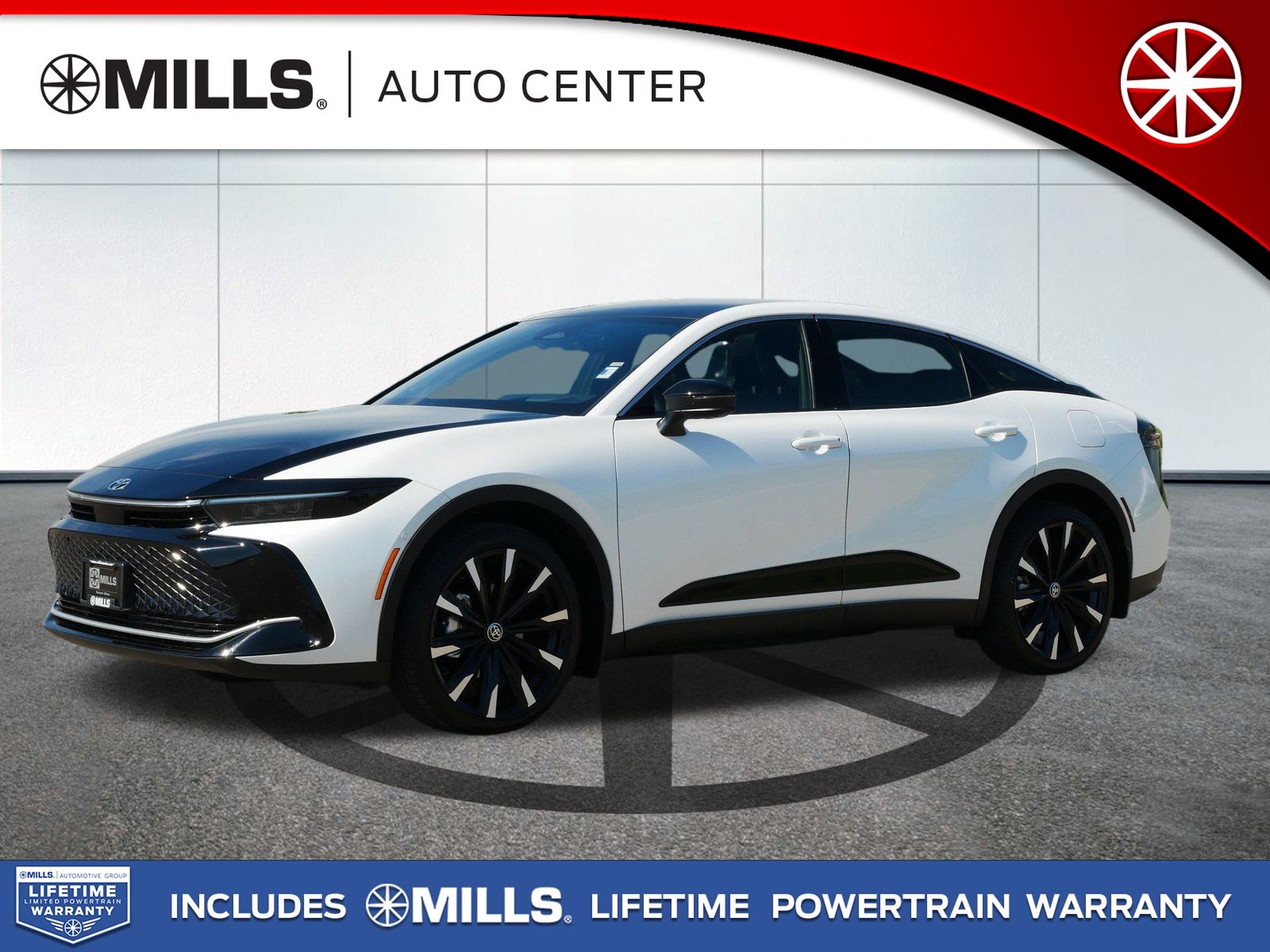 2026 Toyota Crown Platinum's photo