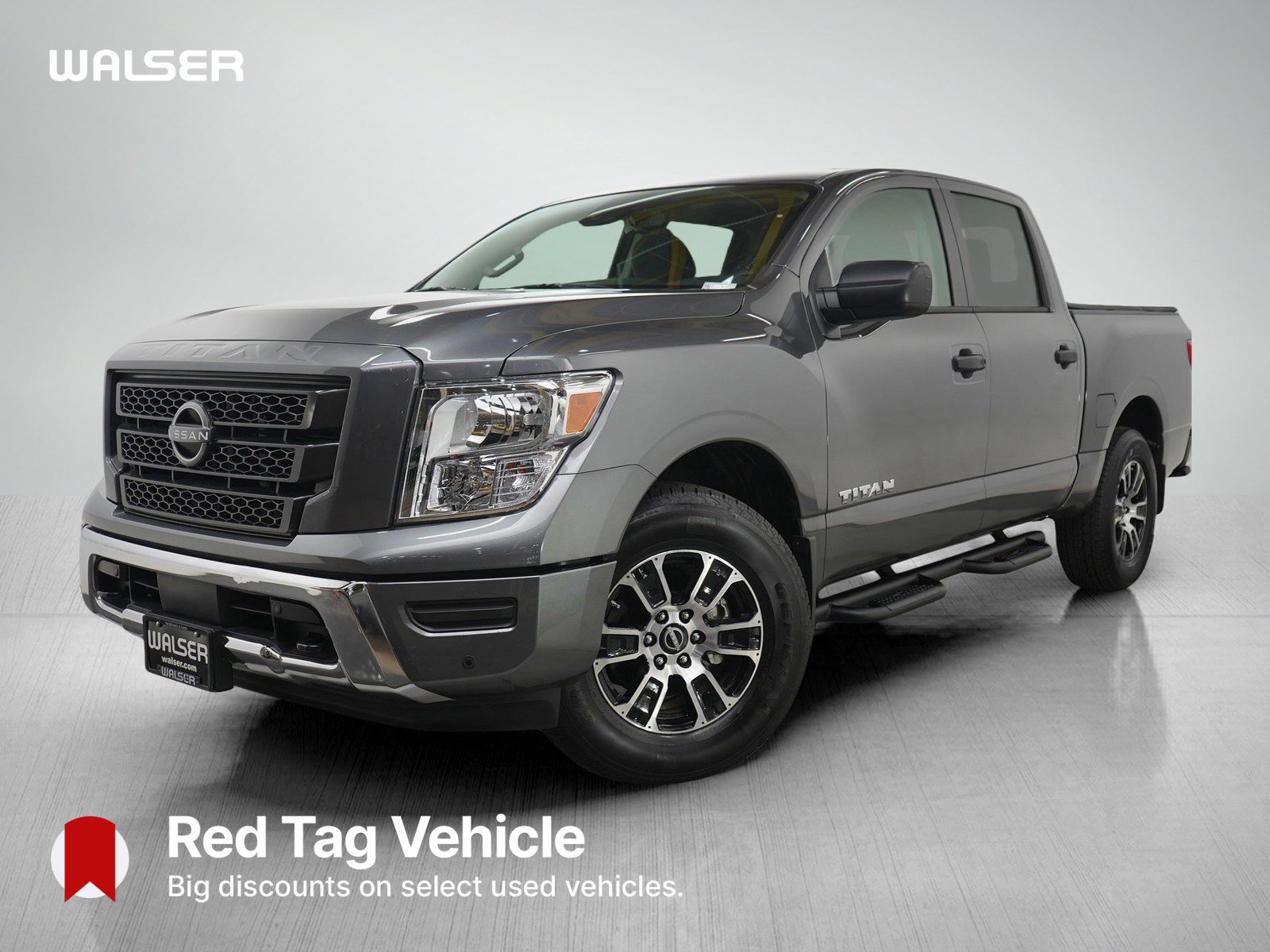 2024 Nissan Titan SV's photo