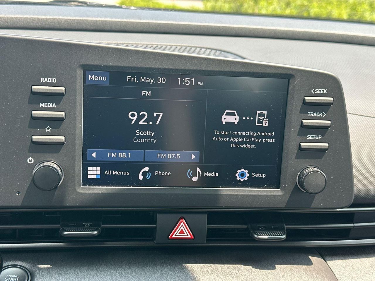 2025 Hyundai Elantra SEL Sport photo 16