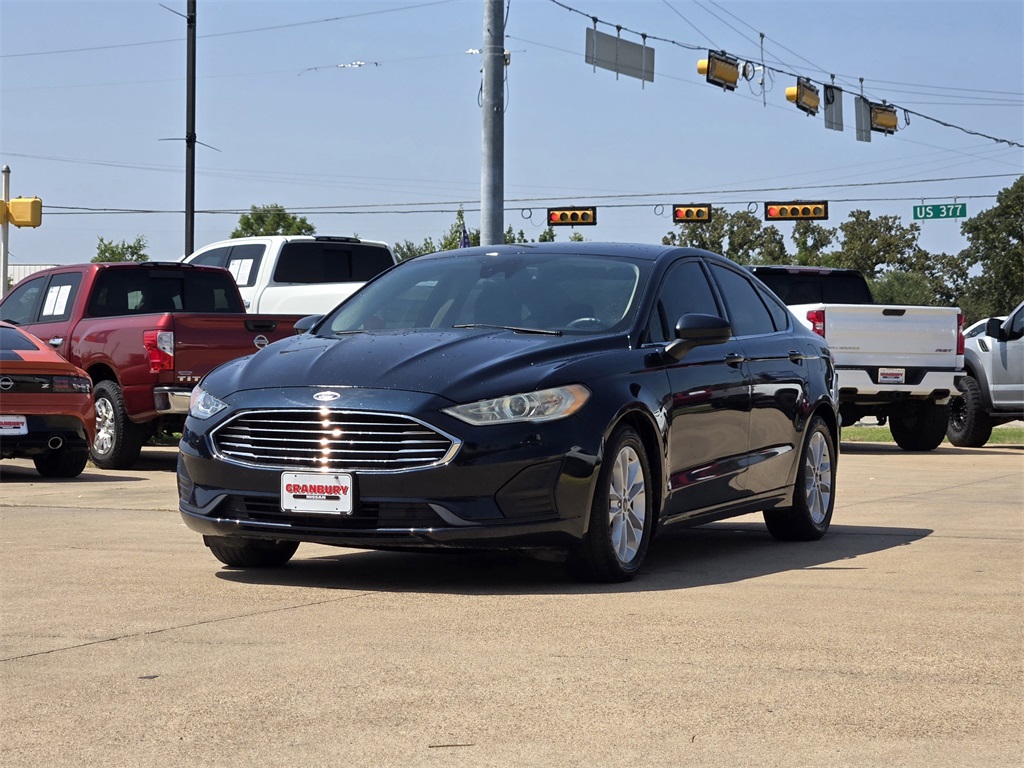 Used 2020 Ford Fusion SE with VIN 3FA6P0HD2LR231716 for sale in Granbury, TX