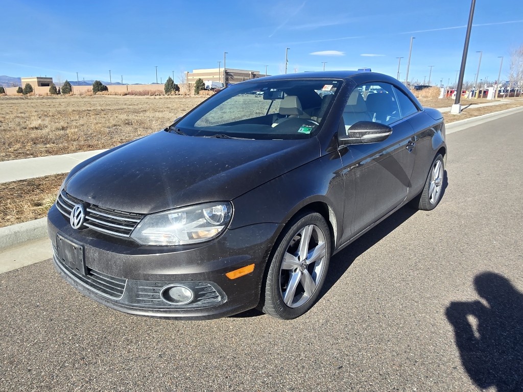 2012 Volkswagen Eos Lux's photo