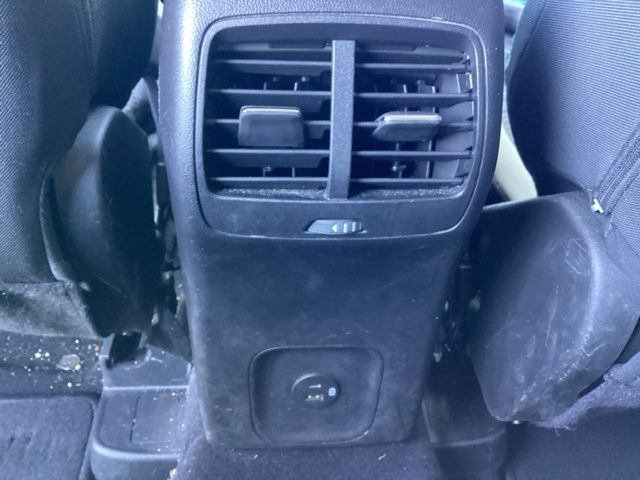 2022 Ford Escape SE photo 16