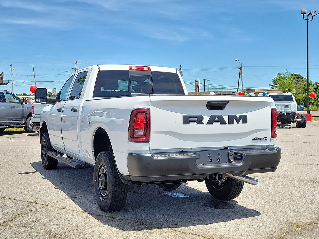2025 Ram 2500 Tradesman photo 4