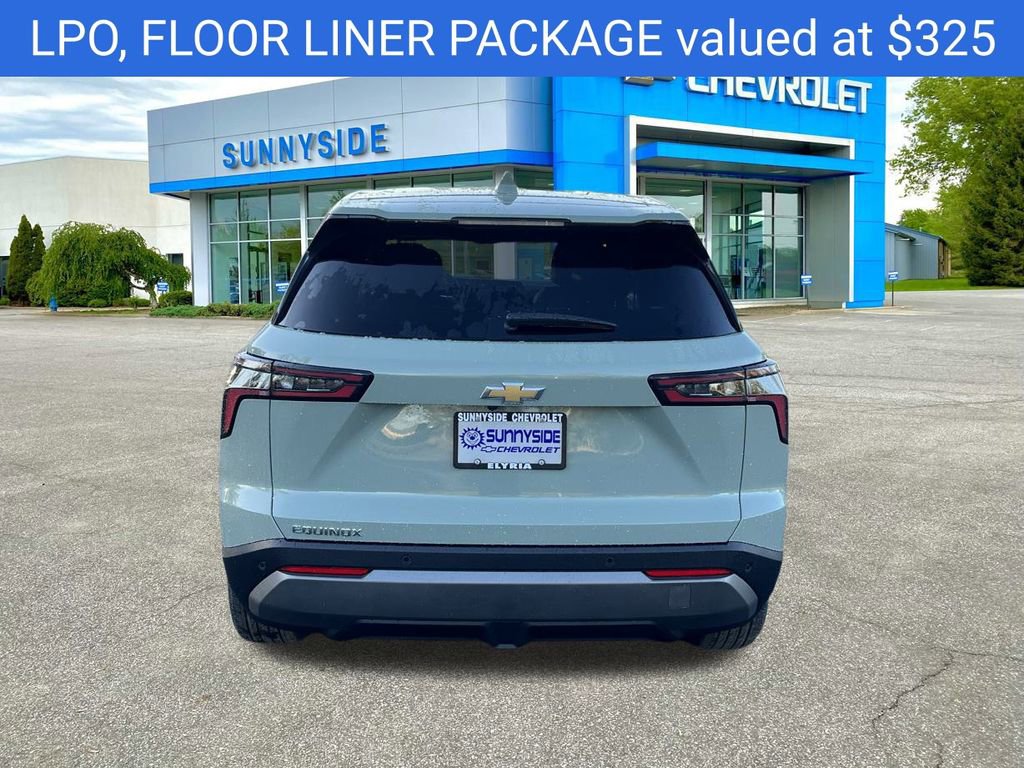 2026 Chevrolet Equinox LT photo 2