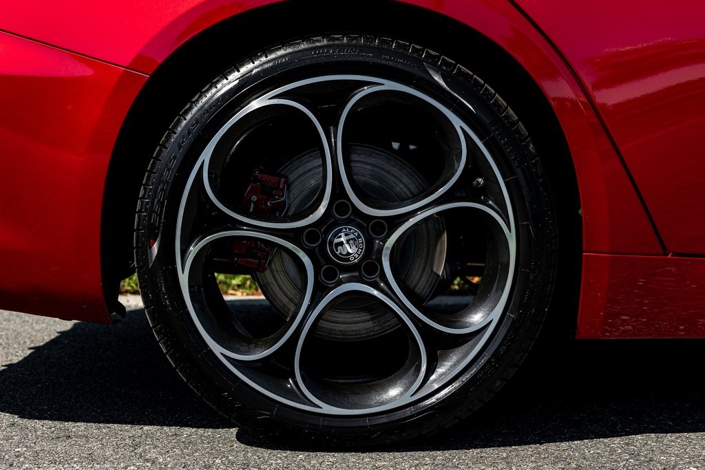 2023 Alfa Romeo Giulia Ti photo 10