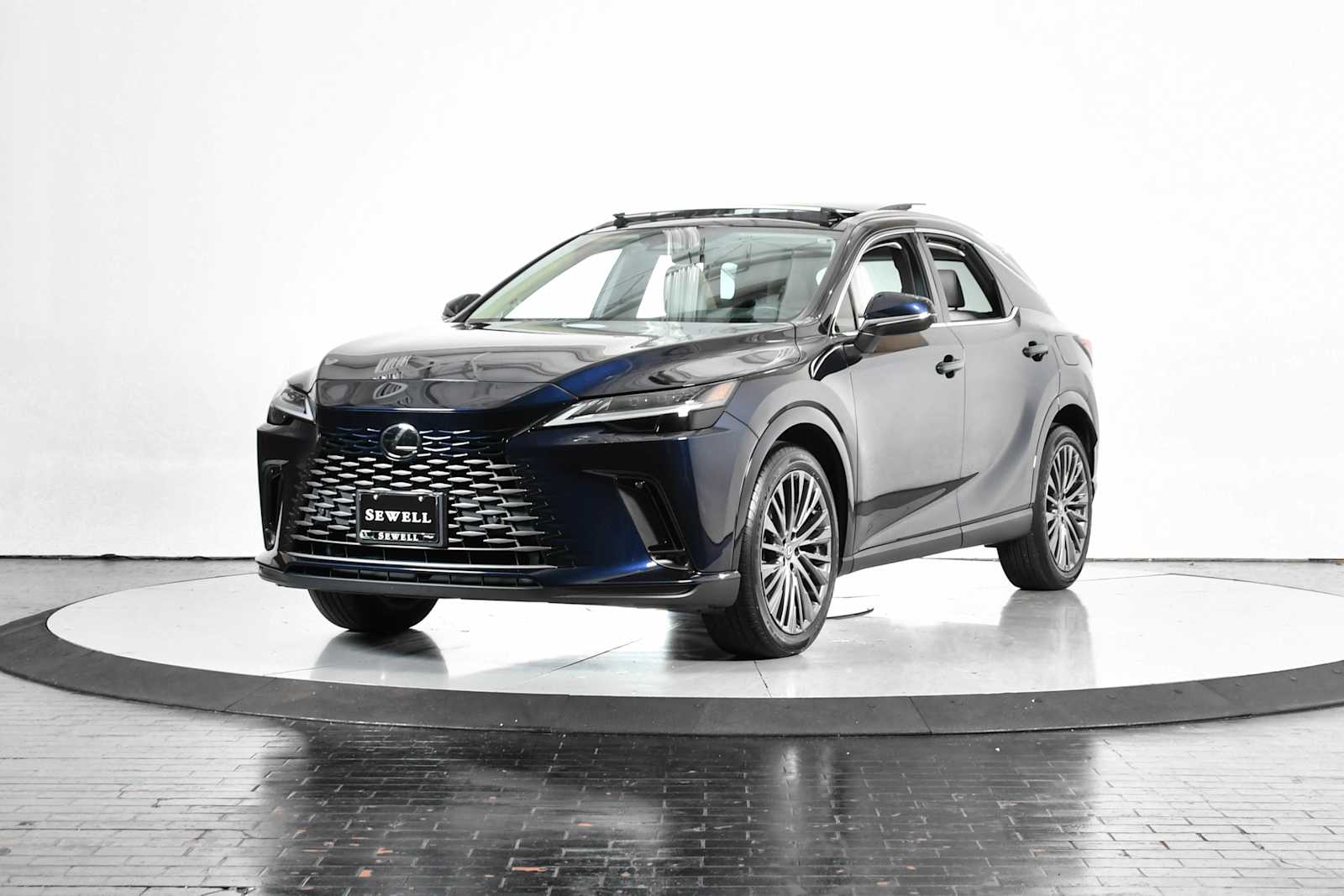 2023 Lexus RX Hybrid 350h's photo
