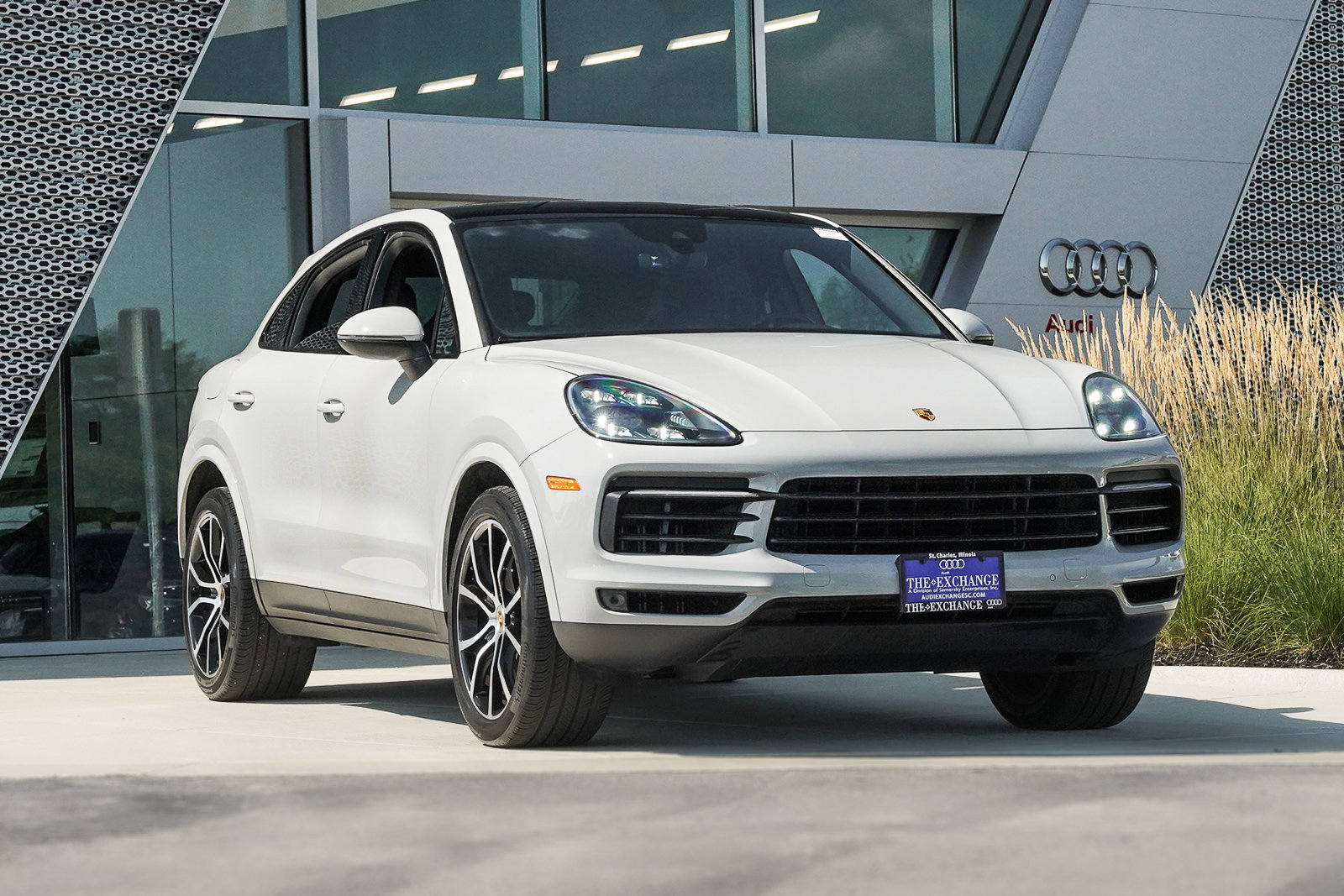2022 Porsche Cayenne Coup Base