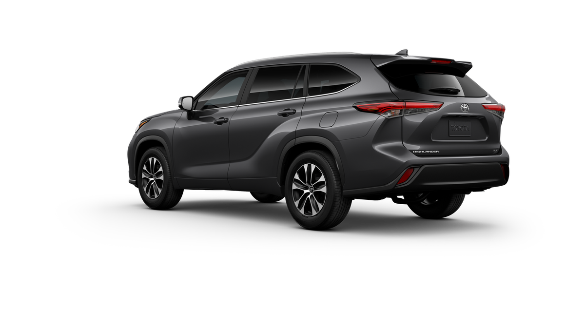 2025 Toyota Highlander XLE photo 4