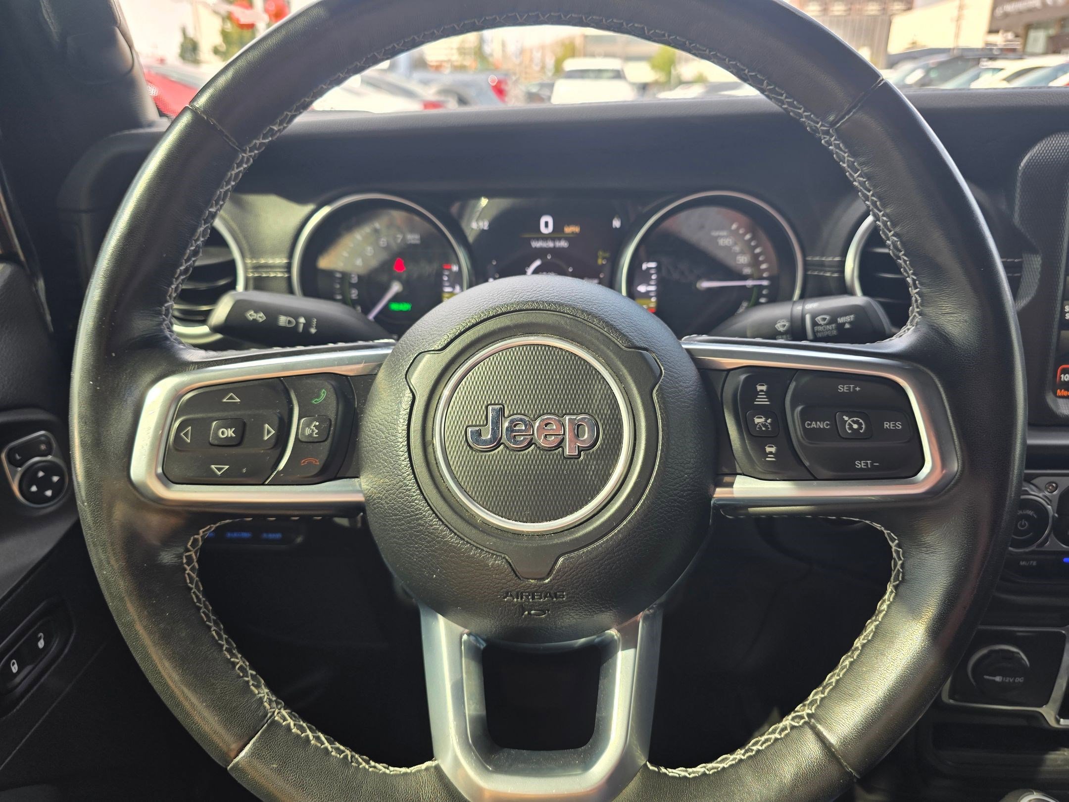 2022 Jeep Wrangler 4xe Unlimited Sahara photo 10