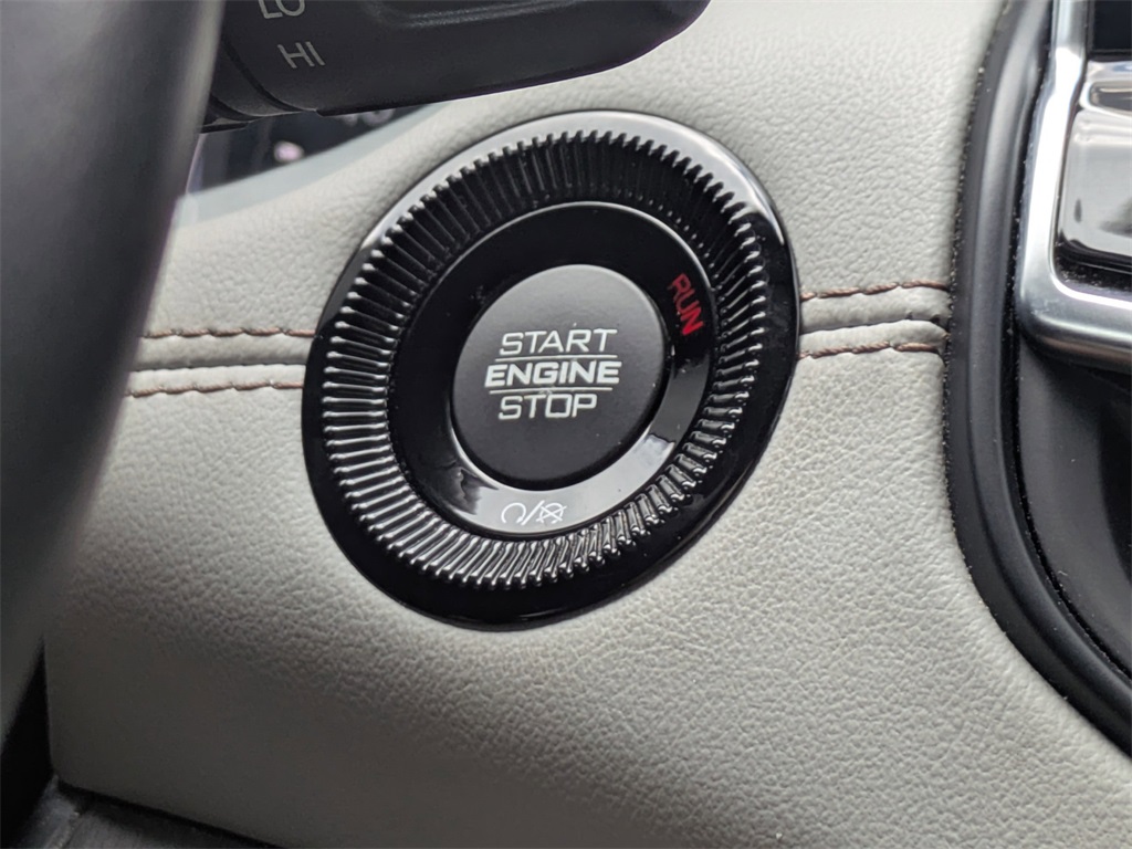 2022 Jeep Compass Limited photo 29