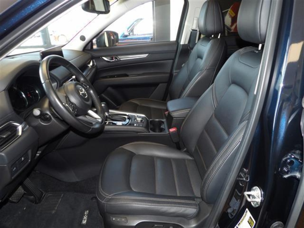 2022 Mazda CX-5 2.5 Premium Plus photo 26