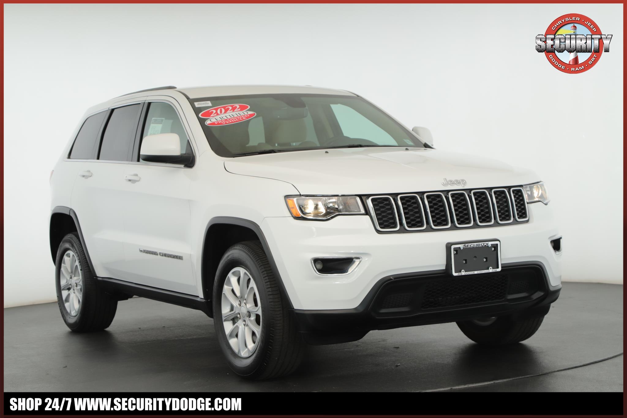 2022 Jeep Grand Cherokee WK Laredo E's photo