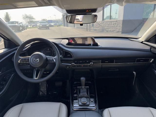 2025 Mazda CX-30 2.5 S Preferred photo 15