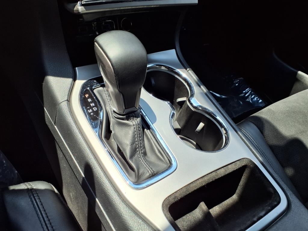 2021 Jeep Grand Cherokee Laredo X photo 8