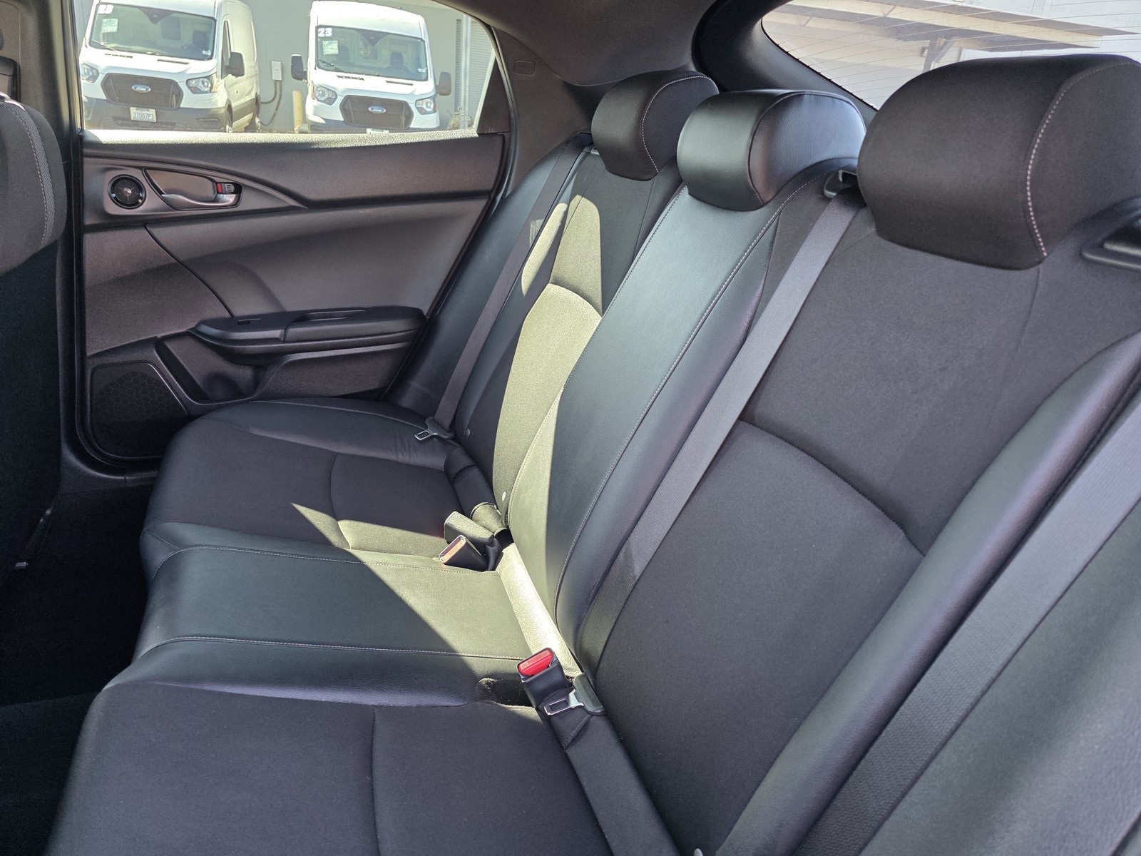 2021 Honda Civic Hatchback Sport photo 17