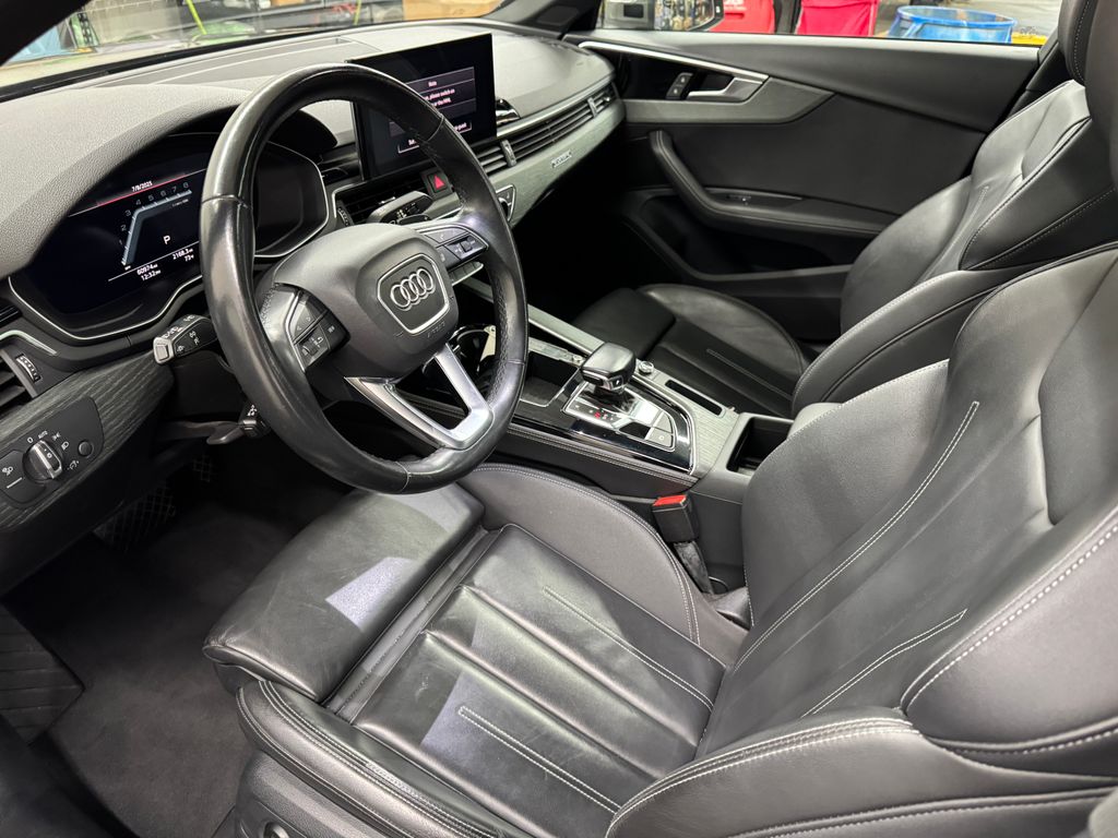 2023 Audi A4 45 S line Premium Plus Quattro photo 11
