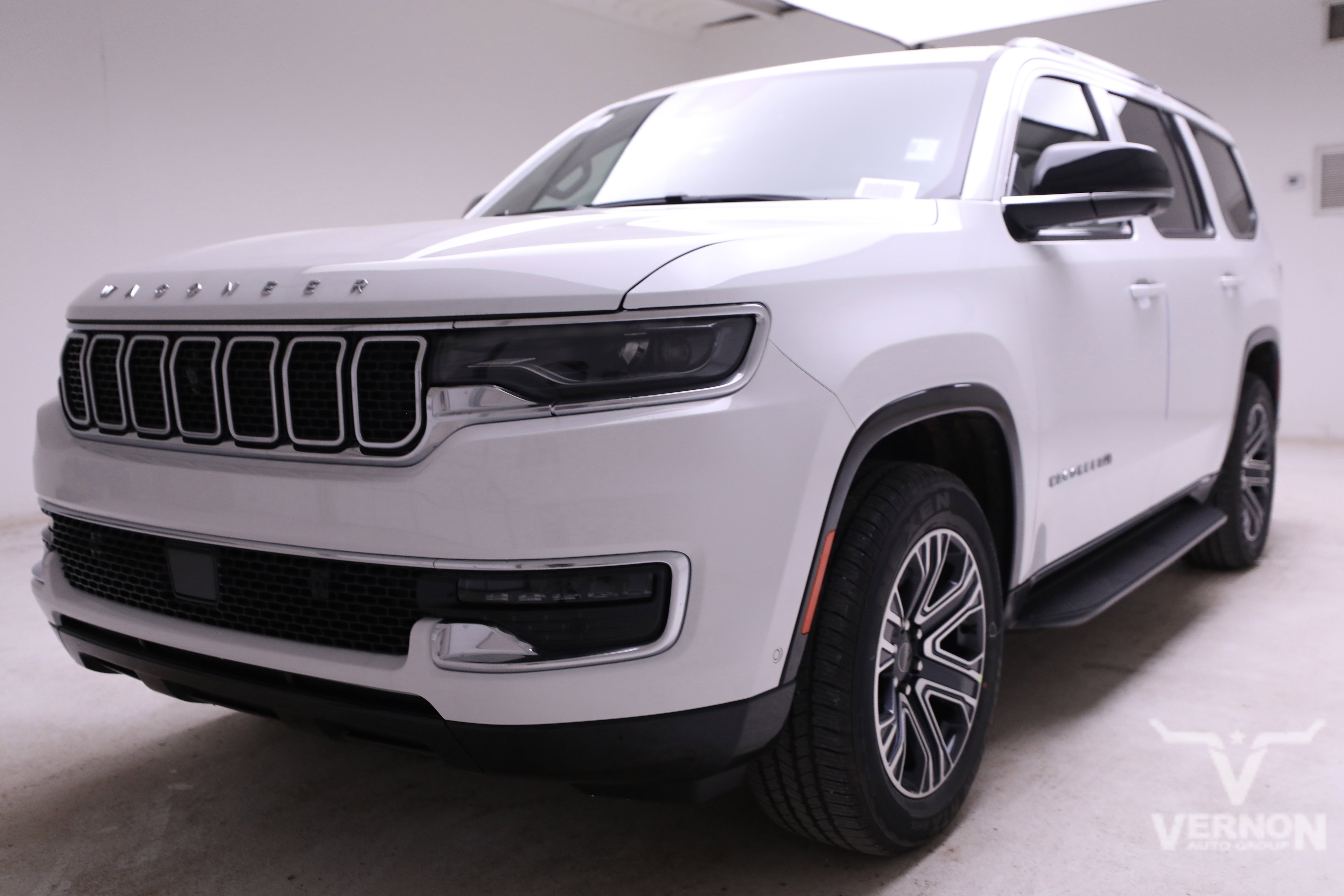 2025 Jeep Wagoneer Series I's photo