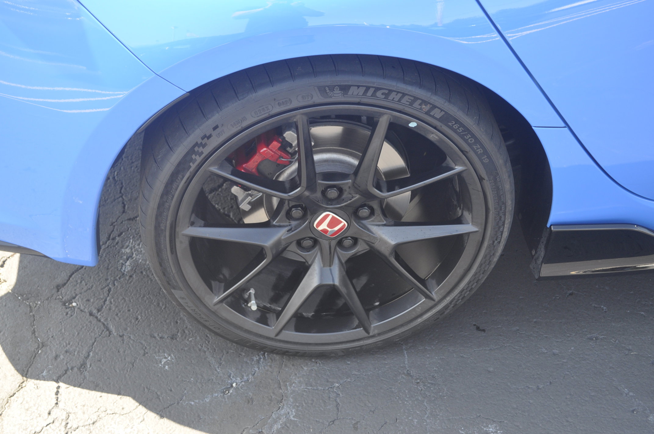 2024 Honda Civic Type R photo 9