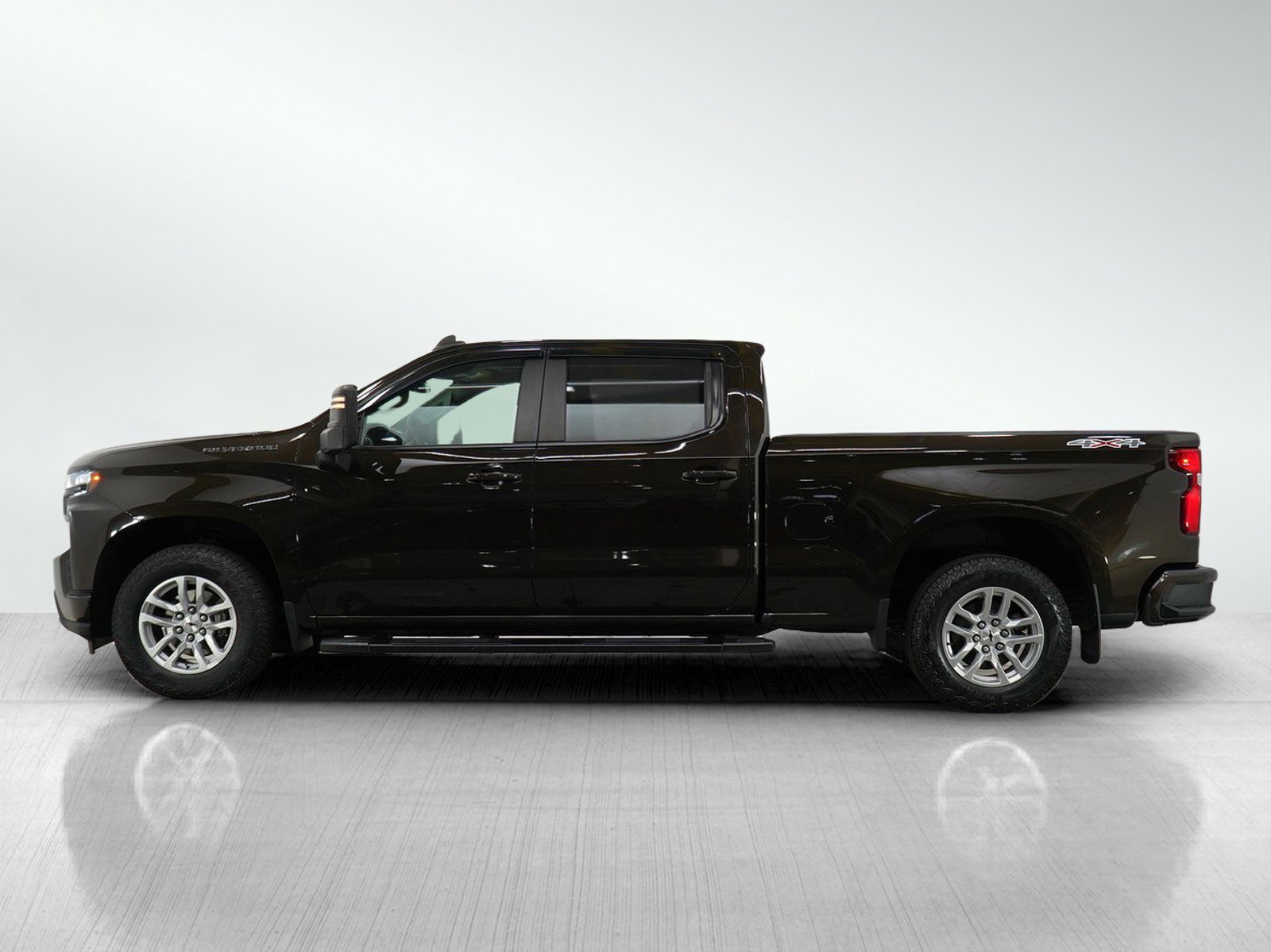 Used 2020 Chevrolet Silverado 1500 RST with VIN 1GCUYEED9LZ242594 for sale in White Bear Lake, Minnesota
