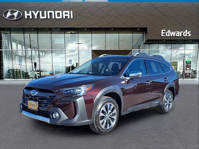 2024 Subaru Outback Touring's photo