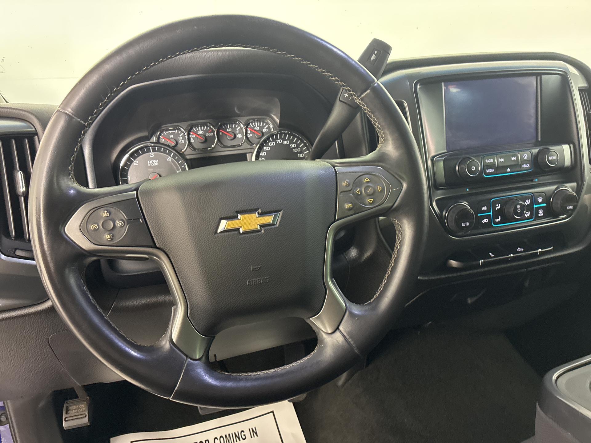 2014 Chevrolet Silverado 1500 LT photo 12