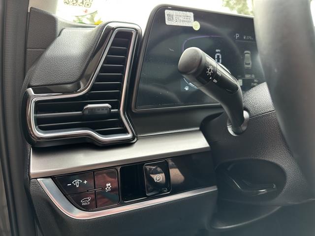 2025 Kia Sportage EX photo 16