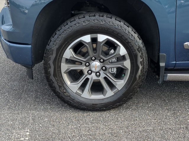 2024 Chevrolet Silverado 1500 High Country photo 28